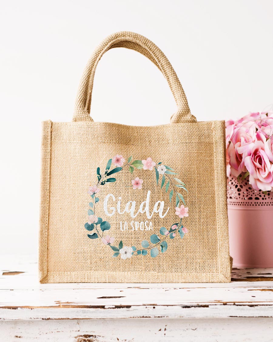 Borsa in Juta Personalizzata con Nome e Decoro Floreale – Idea