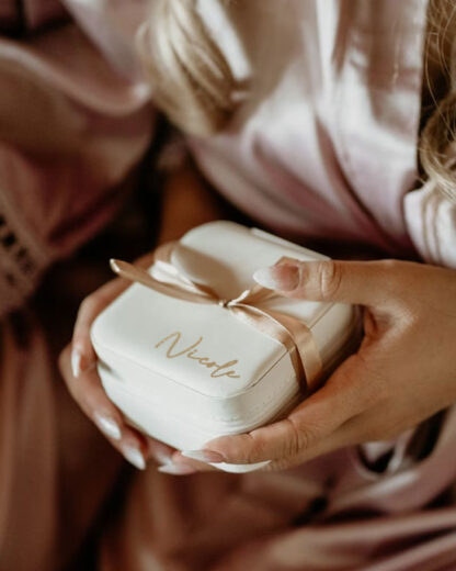 Portagioie Scatola Bijoux da Viaggio in Ecopelle Personalizzata con Nome - Idea Regalo per Lei, Addio al Nubilato, Viaggio