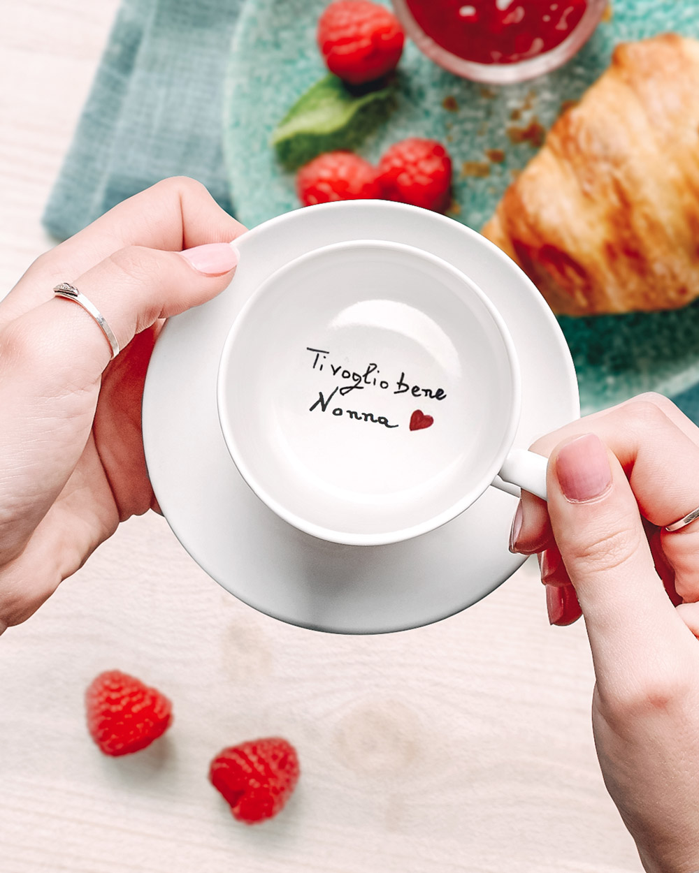 Tazza Personalizzata con Dedica e Fiori Colorati - Regalo per Collega