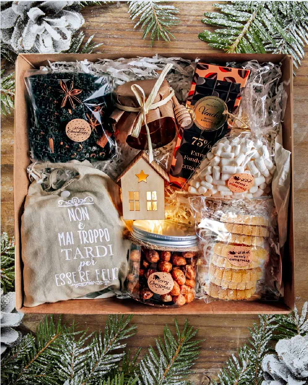 Gift Box Piccole Felicità con Tisana, Cioccolato e Dolci