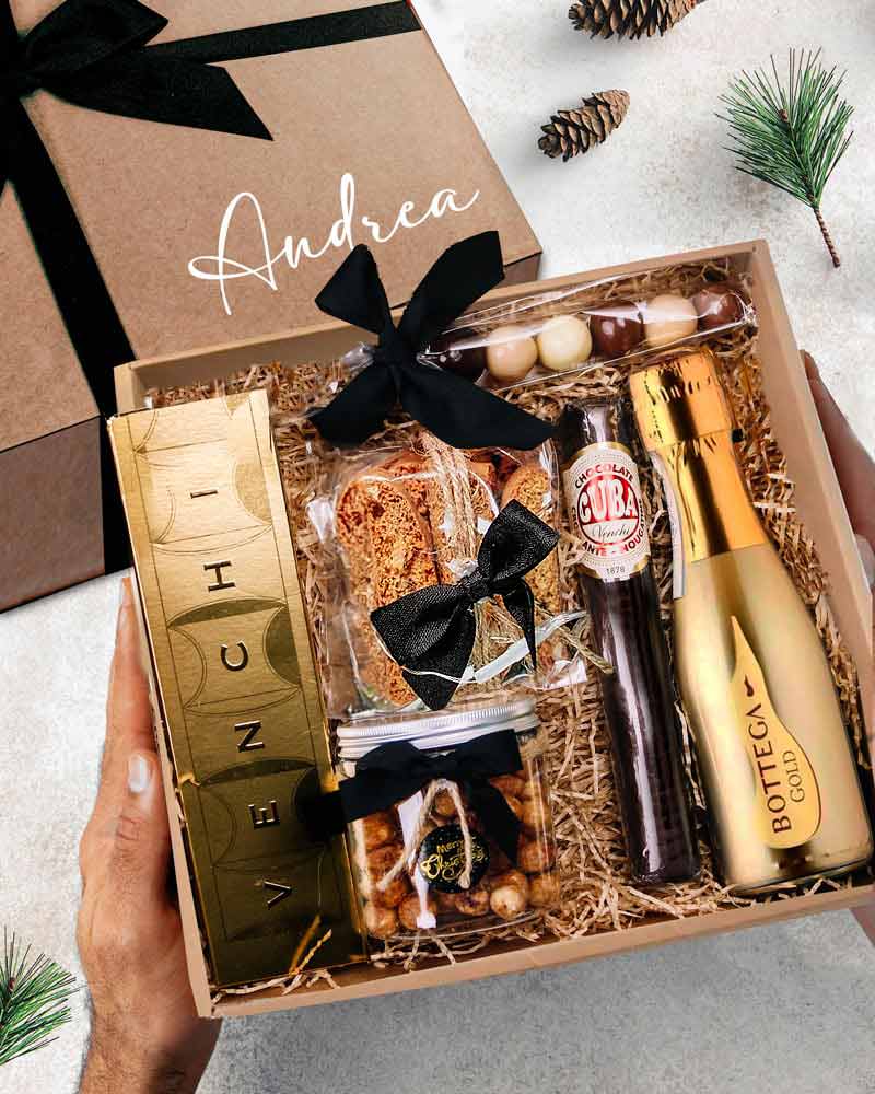 Gift Box Uomo Natale Gold con Mini Prosecco, Sigaro di Cioccolato Venchi  e Nocciole Pralinate - Idea Regalo Natale Lui