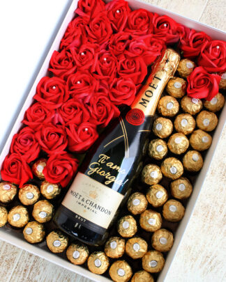 giftbox-san-valentino-regalo-personalizzato-champaigne-rose-cioccolatini
