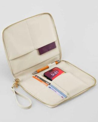 Portadocumenti da Viaggio in Similpelle – Elegante, Funzionale e Disponibile in 4 Colori