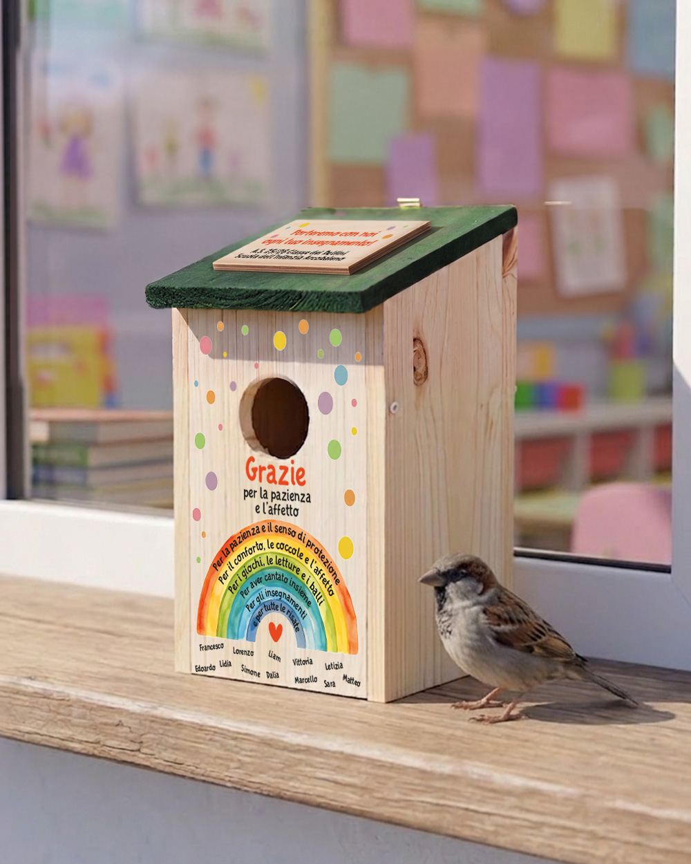 Casetta per uccelli personalizzata con arcobaleno e nomi bambini regalo originale maestra