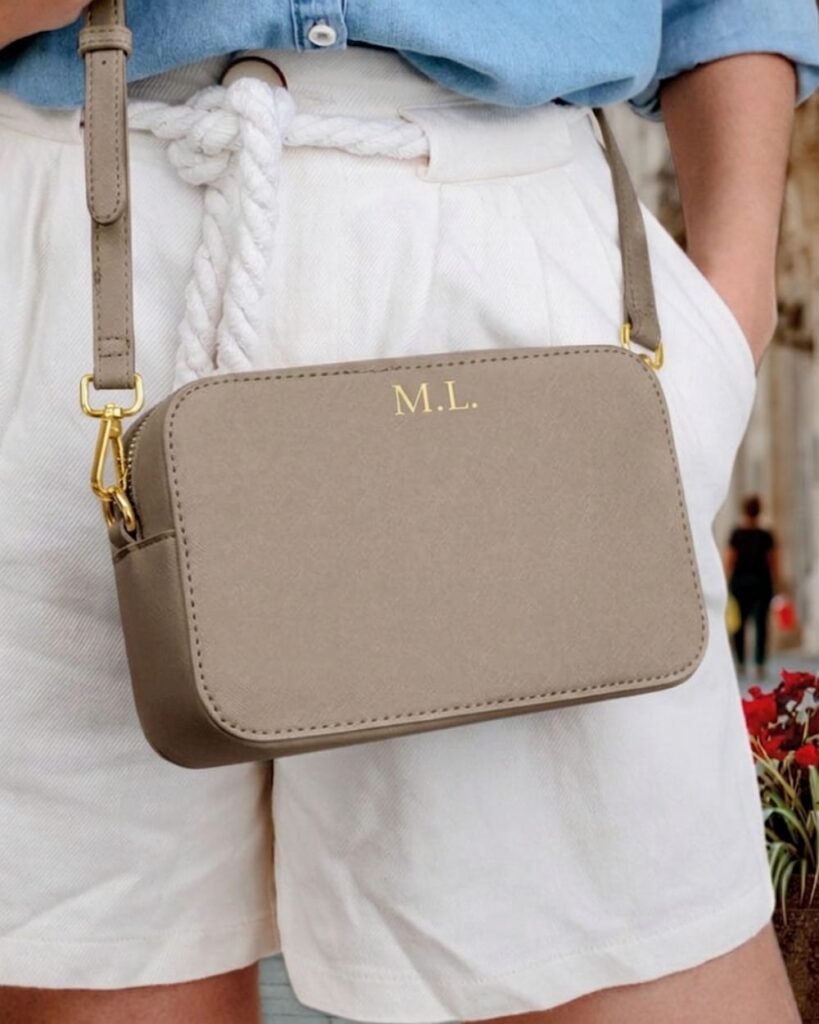 borsa-tracolla-ecopelle-personalizzata-con-iniziali (2)