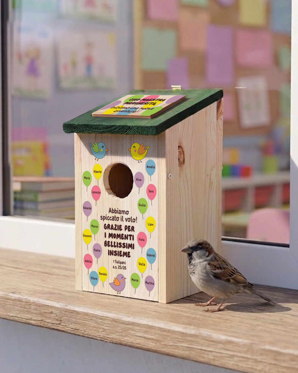 casetta uccelli personalizzata con palloncini regalo maestra fine anno scolastico nomi bimbi