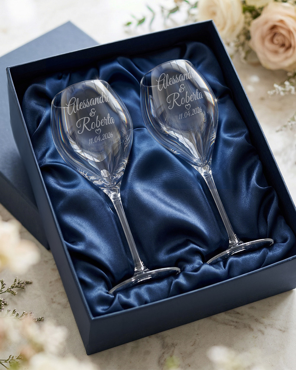 coppia flute personalizzati nomi data cuoricino regalo matrimonio