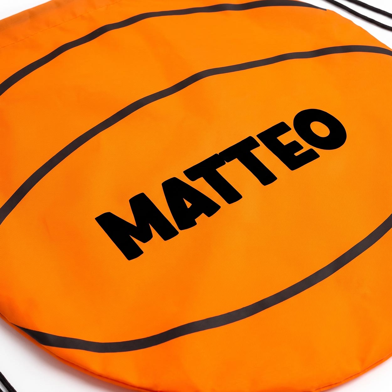Sacca zaino basket personalizzata con nome bambino - dettaglio cordoncini e stampa