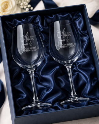 regalo-personalizzato-calici-nomi-anniversario-matrimonio-vino