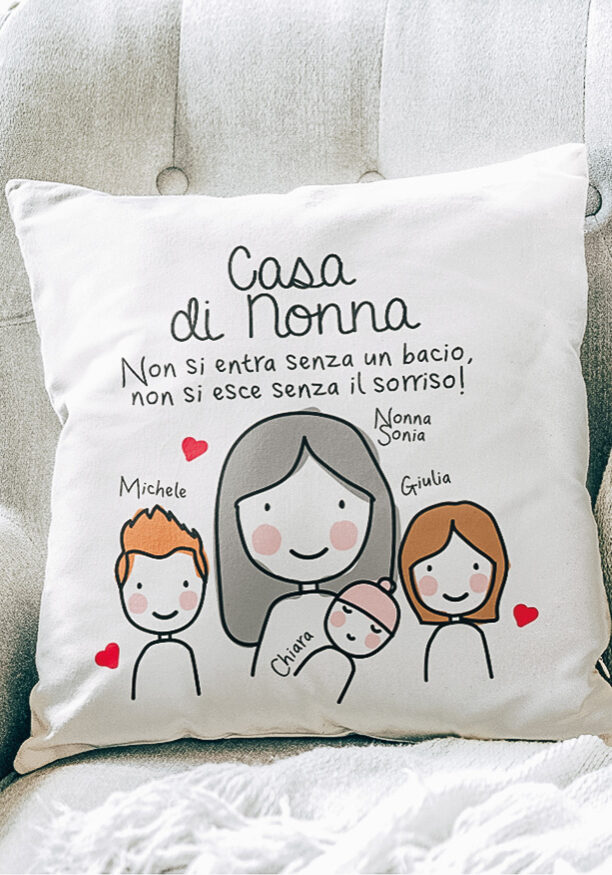 cuscino-caricatura-dedica-personalizzato-regalo-nonni