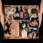 gift-box-uomo-natalizia-dolci-caldi-liquore-miele