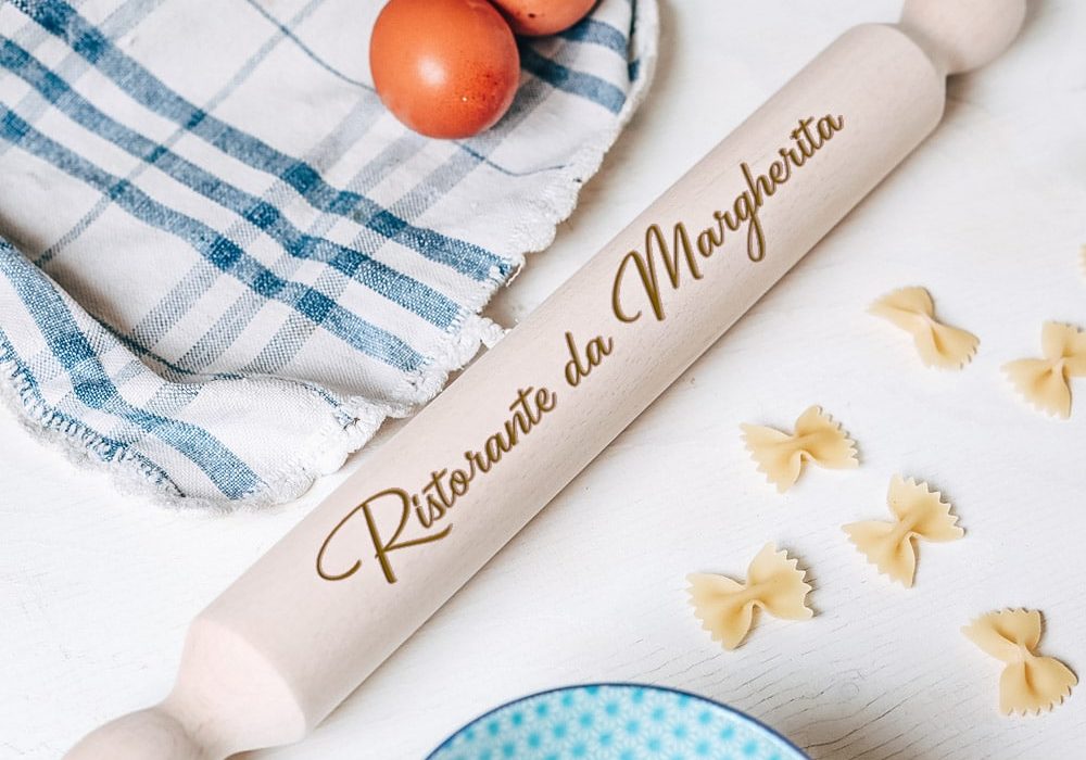 mattarello-legno-idea-regalo-personalizzata-ristorante