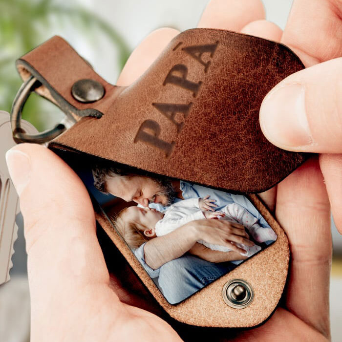 portachiavi-personalizzato-cuoio-foto-regalo-festa-papa01