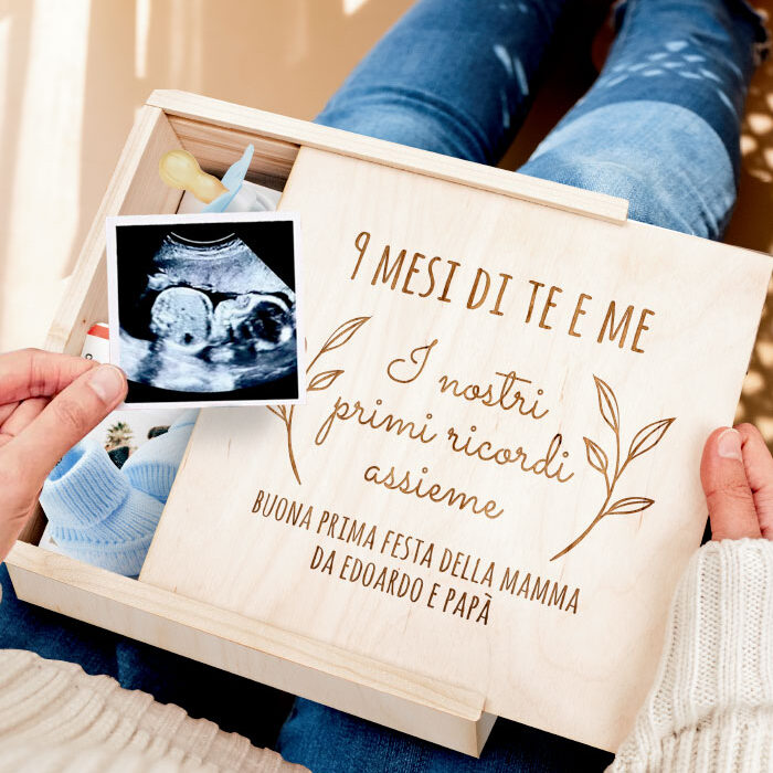 scatola-primi-ricordi-personalizzata-regalo-festa-mamma